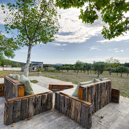Guest house D'hotes, Mas De Louise Rousson (Gard)