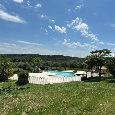 D'hotes, Mas De Louise 3* Rousson (Gard)